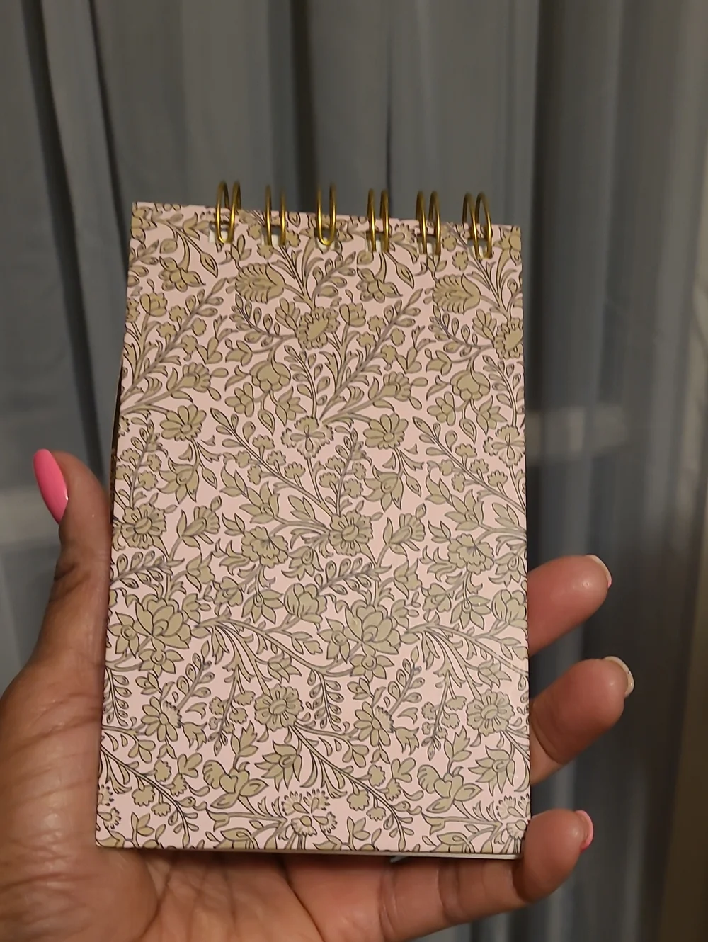 Gold Floral Monogram L Spiral Notebook